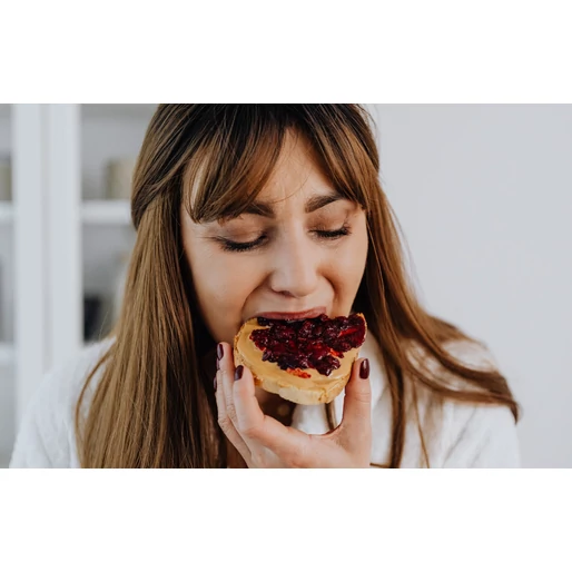 Túl gyorsan eszel? Íme 4 módszer a lassításra – és hogy mindez hogyan segíti a bélflórádat is